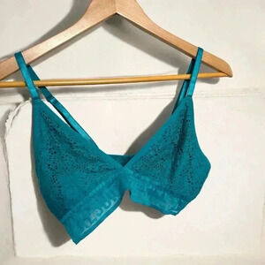 Juicy couture teal  lace bralette L